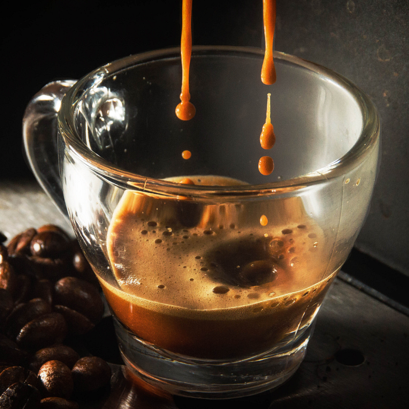 Rövid vagy hosszú kávé: melyikben van több koffein? Rövid vagy hosszú kávé: melyikben van több koffein?