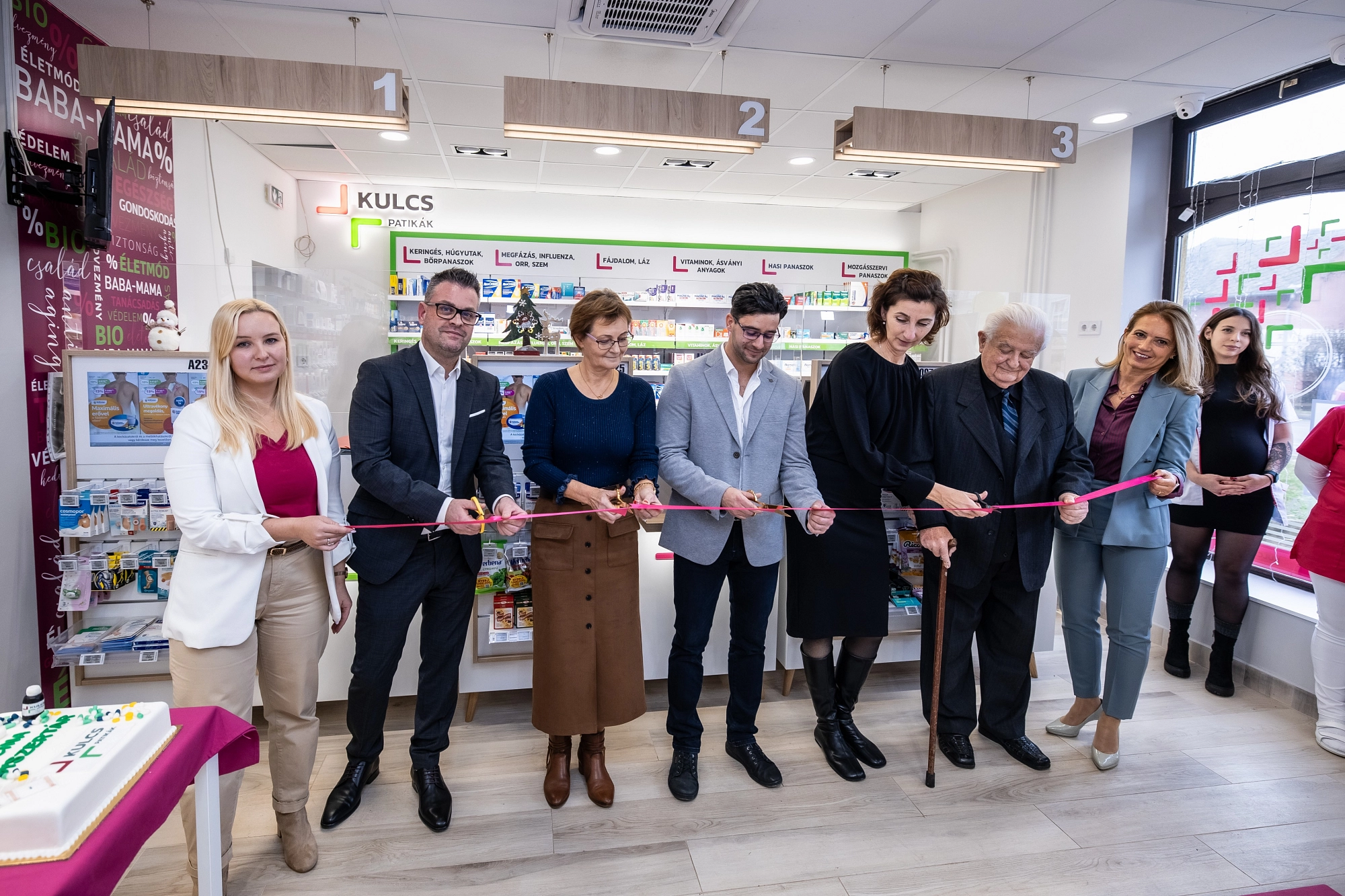 Megújult környezetben nyílt meg a csurgói Kulcs Quality Patika Megújult környezetben nyílt meg a csurgói Kulcs Quality Patika