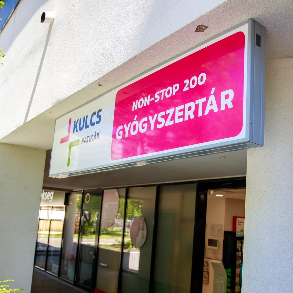 Mit ünneplünk a Semmelweis-napon?- Eltérő patikai nyitvatartás július 1-én