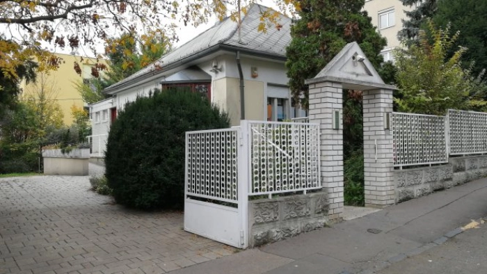 Bozókvár Gyógyszertár