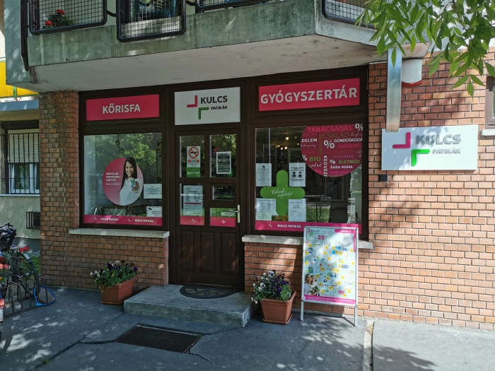 Kőrisfa Gyógyszertár